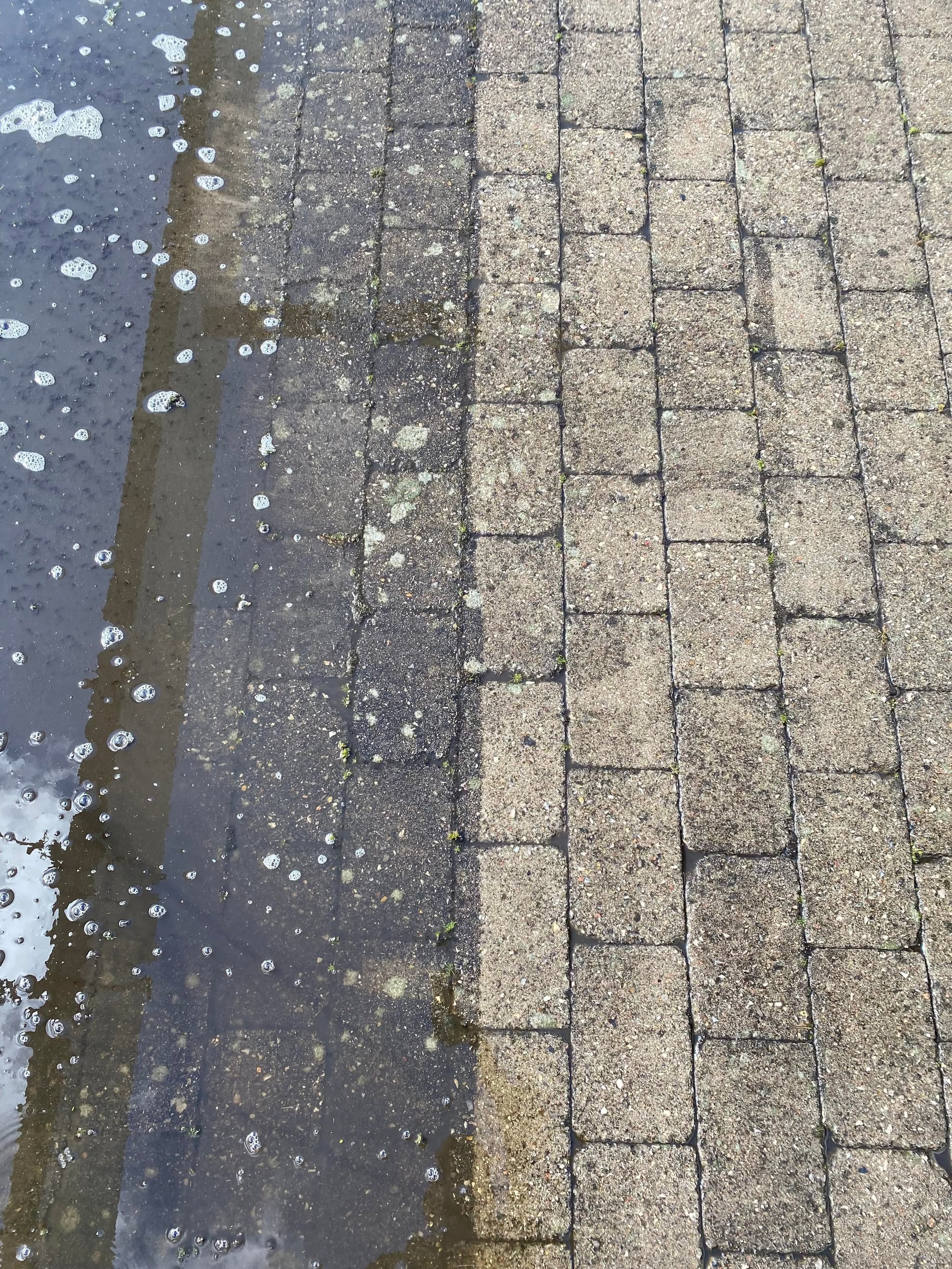 Højtryksrensning belægning